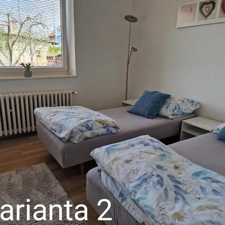 V Zahrade - Stylovy Apartman S Velkou Terasou